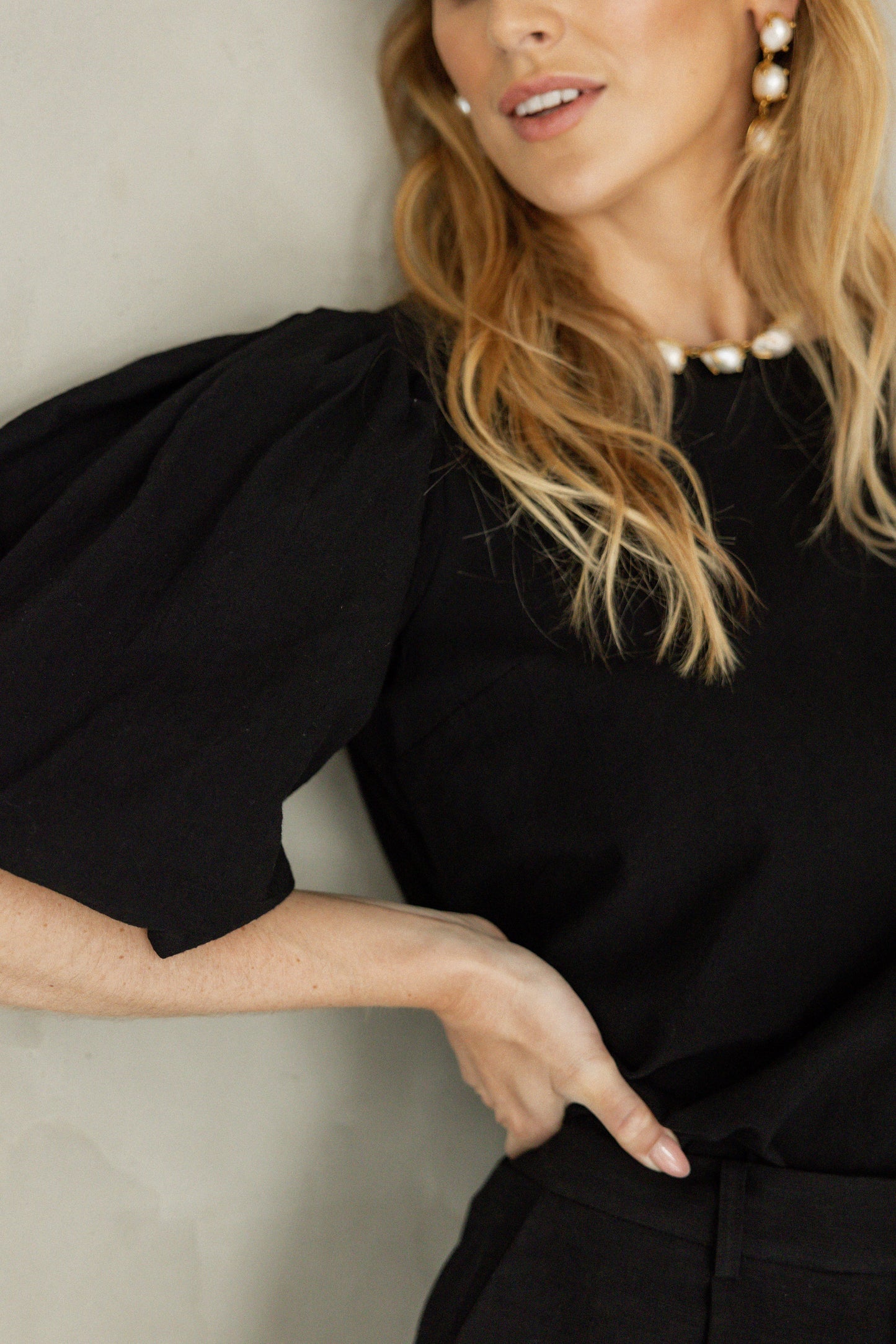 Cotton Puff Sleeve Blouse black close up view