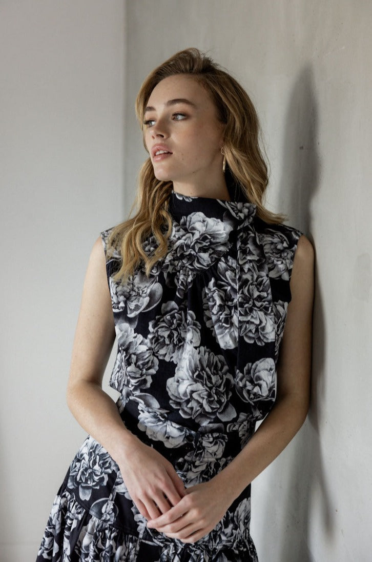 Back to Me Sleeveless Top – Black & White Floral Cotton Blouse front close up view