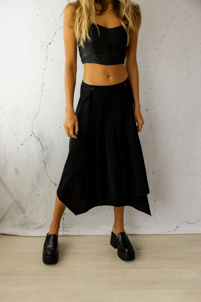 Before The Dawn Midi Skirt black front view
