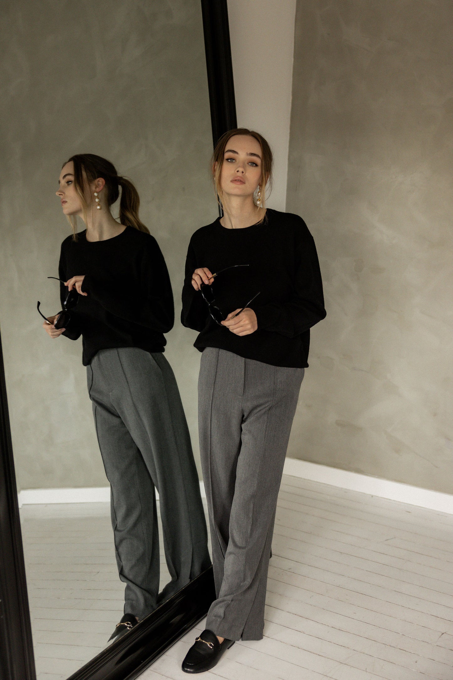Easy To Say Wide Leg Pant Dark Grey front view