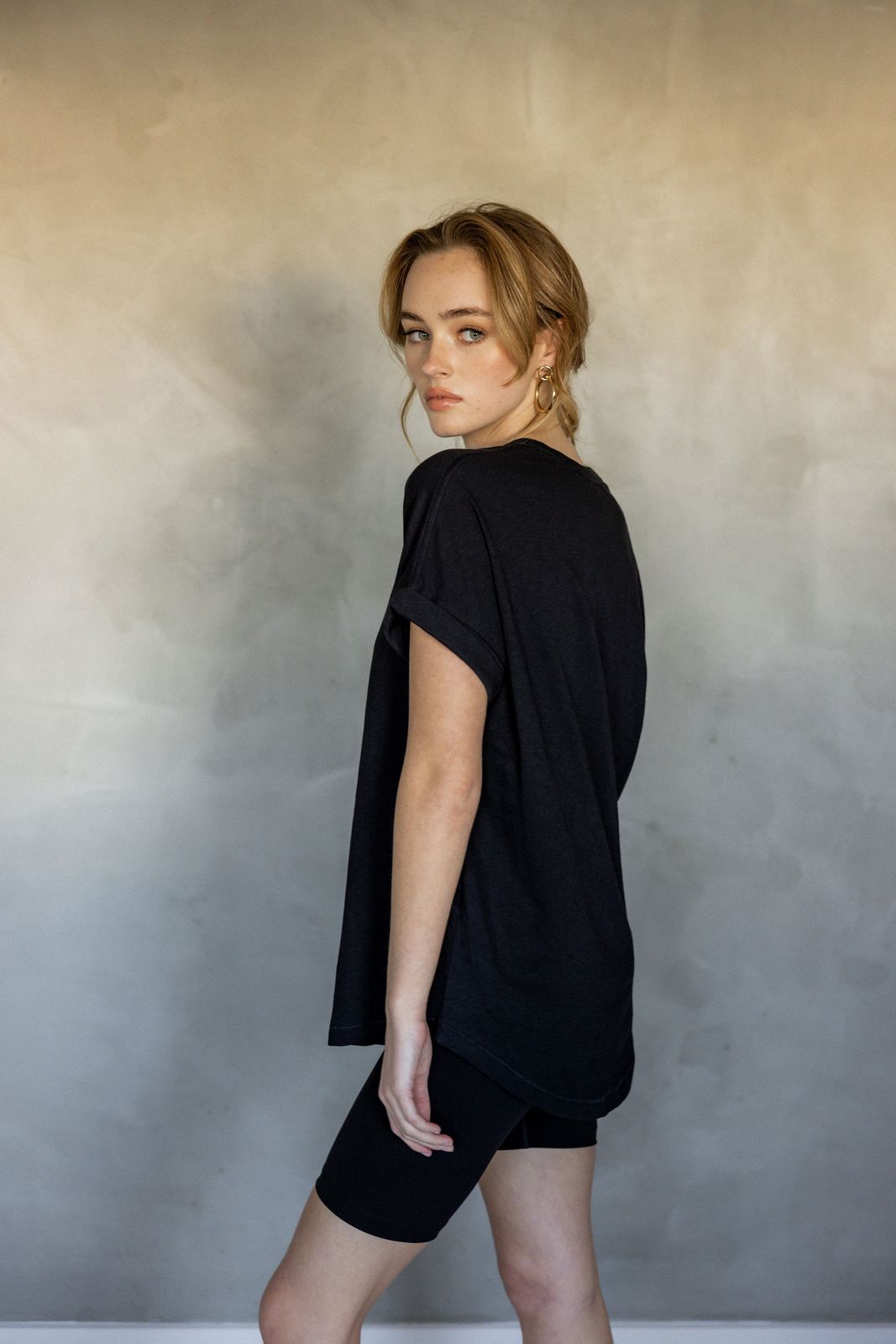 All You Need Cuff Pima Cotton T-shirt - Black side view
