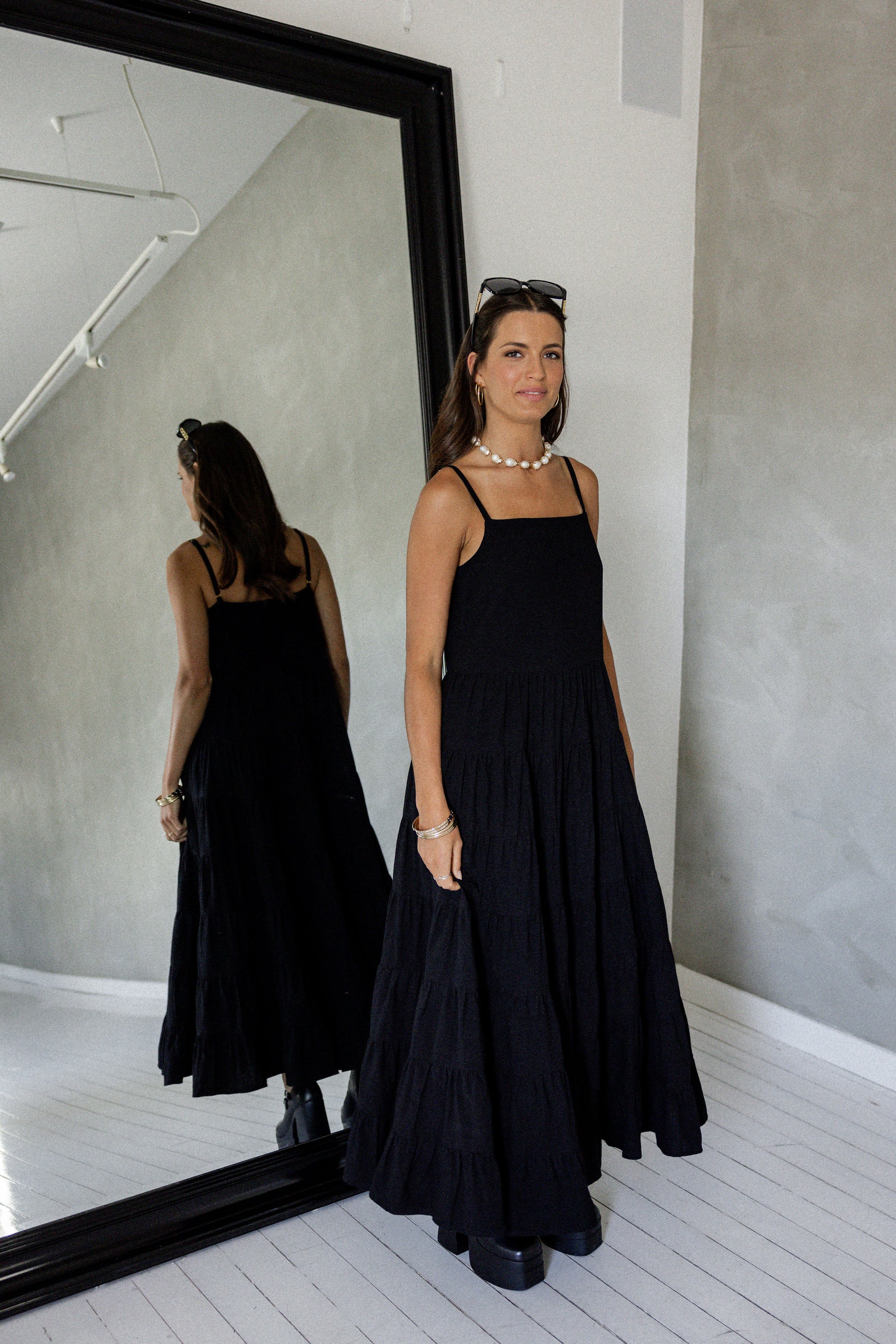Change Your Mind Cotton Midi Dress (Black) front view