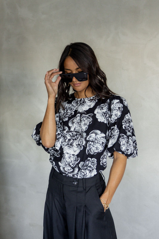 Count On Me Top – Black and White Floral Puff Sleeve Blouse front view