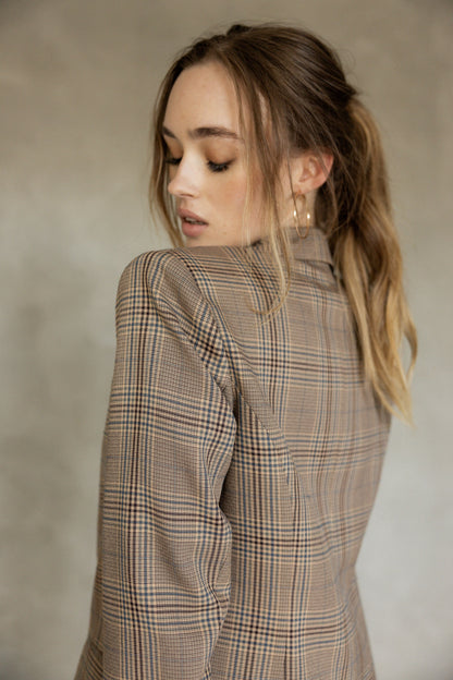 My Love Boyfriend Blazer Brown/Navy/Black close up